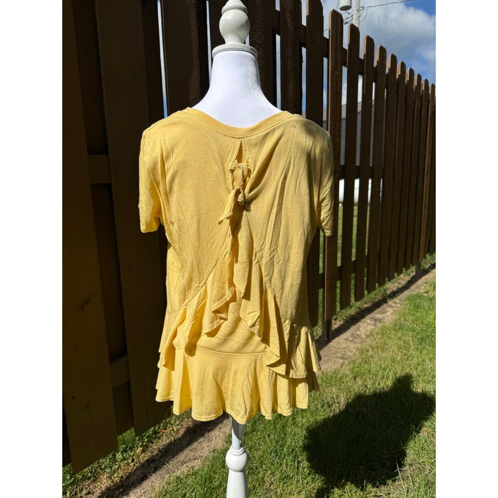 Altar'd State Ruffle Shirt Size Medium - Picture 3 of 5